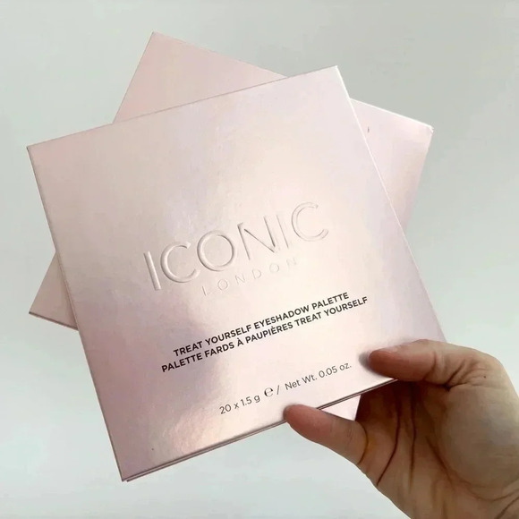 NWT ICONIC LONDON Treat Yourself Eyeshadow Palette - Picture 5 of 13